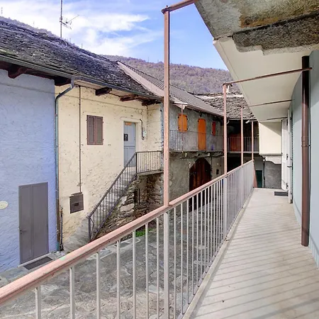 Ornavasso Apartments Apartmán *
